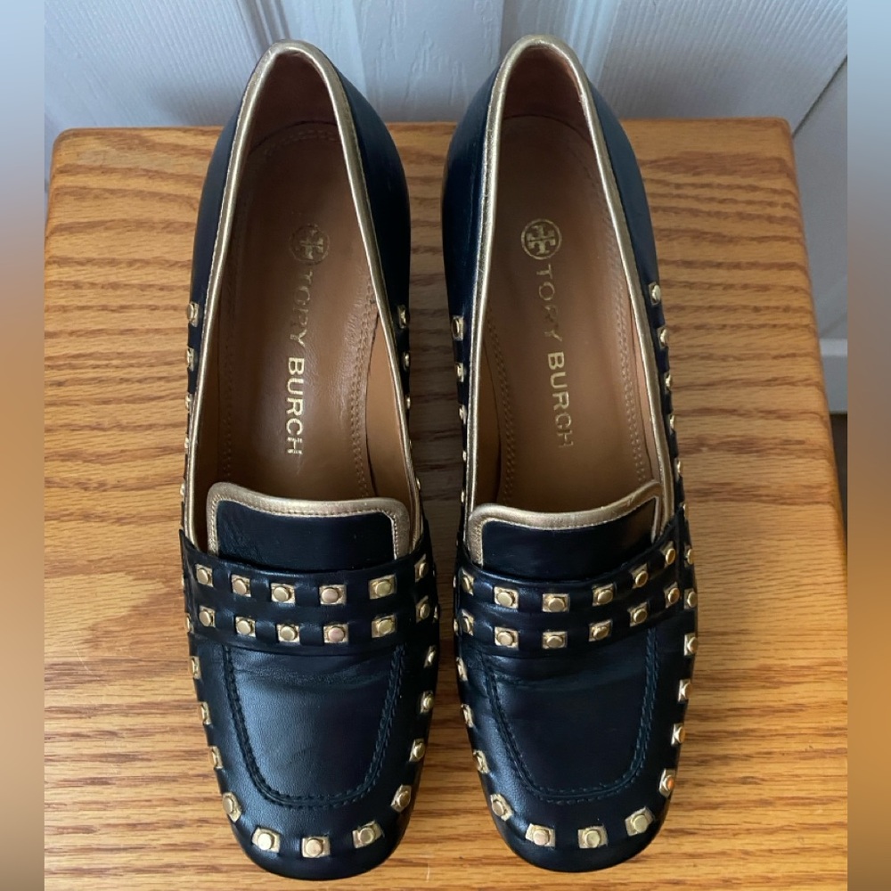 TORY BURCH Perfect Black/Dulce de Leche Leather Studded Loafers Pumps SZ 6.5 - Picture 3 of 15